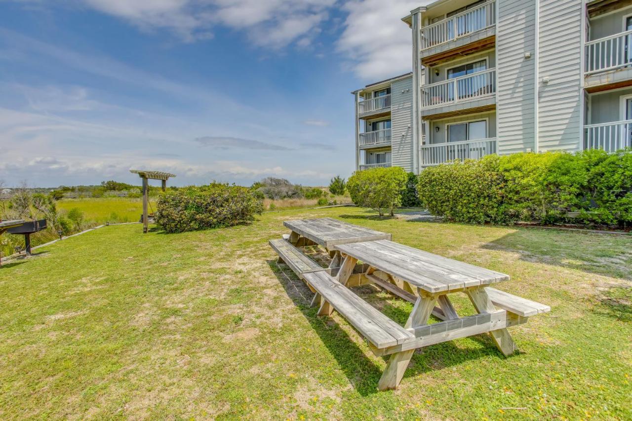 Carolina Beach Condo With Community Pool エクステリア 写真